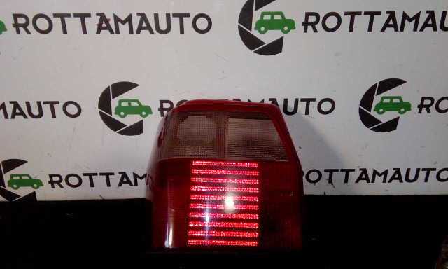 Fanale Posteriore Sinistro Fiat Uno 1.1 i.e. SOLO VETRO  156C046 