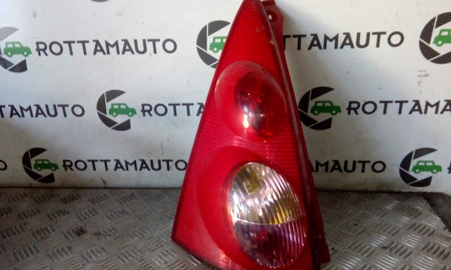 Fanale Posteriore Sinistro Peugeot 107 1.0i  1KR