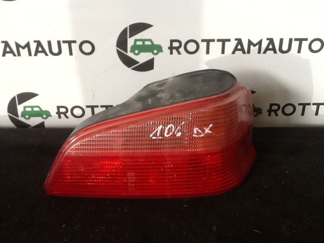 Fanale Posteriore Destro Peugeot 106 1.0 1.0 benz